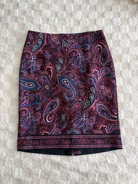 NWT! Talbots Paisley Pencil Skirt in Burgundy and Blue • Size 6